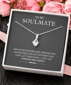 Valentine's Day Pendant Classic All-match Mother's Day Gift Necklace Women