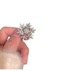 Cyrstal Snowflake Pearl Hair Clip Winter Girls Small Sweet Bobby Pins Women Fashion Retro Flower Hairside Headwear Accessories Hair Jewelry 13 de8b84c7 5676 4836 9961 9f7e9106858a