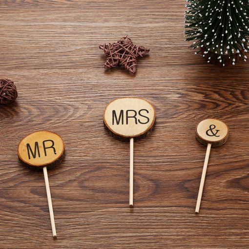 Personalized Wooden Cake Party Decoration Card - Image 5