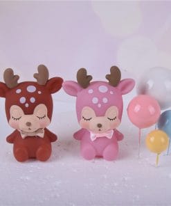Fawn cake decoration