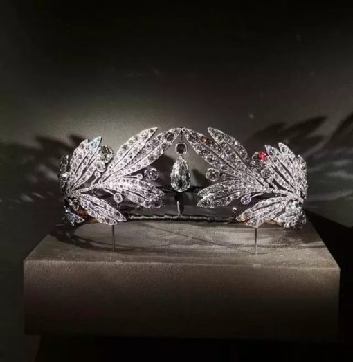 Royal Vintage Laurel Leaf Big Crown Bridal Zircon Crown - Image 3